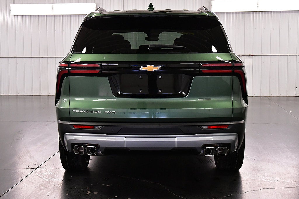 2027 Chevrolet Traverse LT 2LT