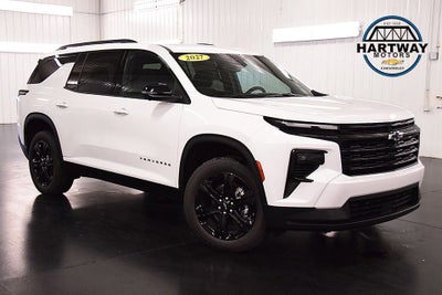 2027 Chevrolet Traverse LT Midnight/Sport Edition