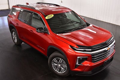 2025 Chevrolet Traverse LT 2LT
