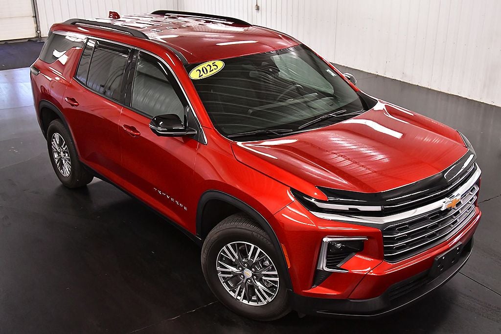 2025 Chevrolet Traverse LT 2LT