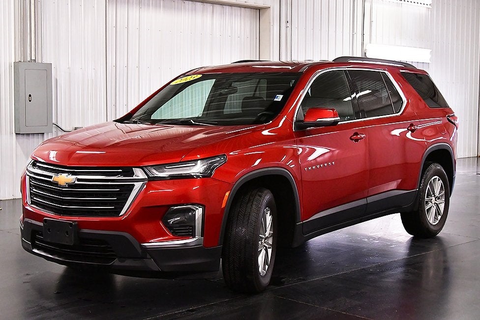 2023 Chevrolet Traverse LT Leather