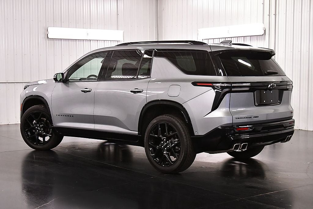 2025 Chevrolet Traverse RS