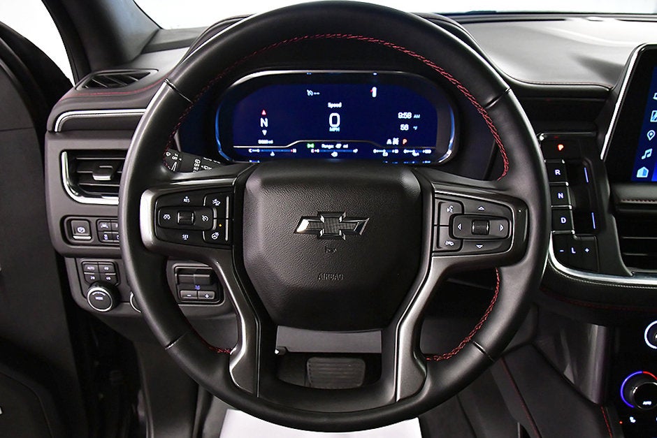 2023 Chevrolet Suburban RST