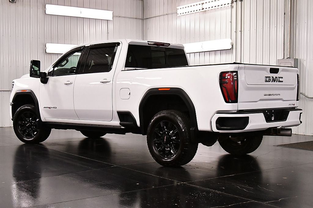 2024 GMC Sierra 2500HD AT4