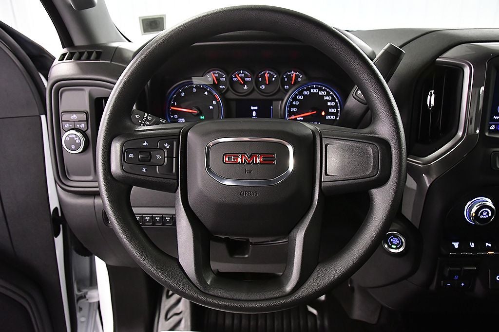 2024 GMC Sierra 2500HD Pro