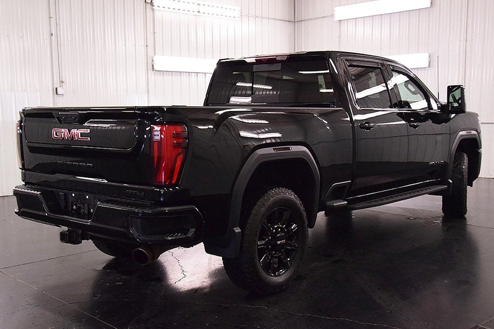 2024 GMC Sierra 2500HD AT4