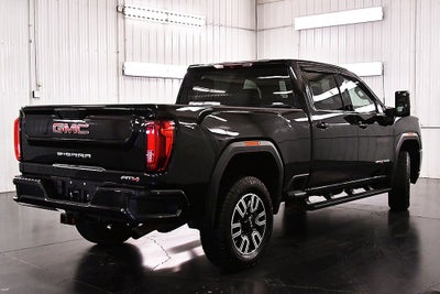 2022 GMC Sierra 2500HD AT4