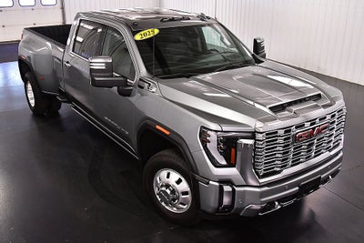 2025 GMC Sierra 3500HD Denali