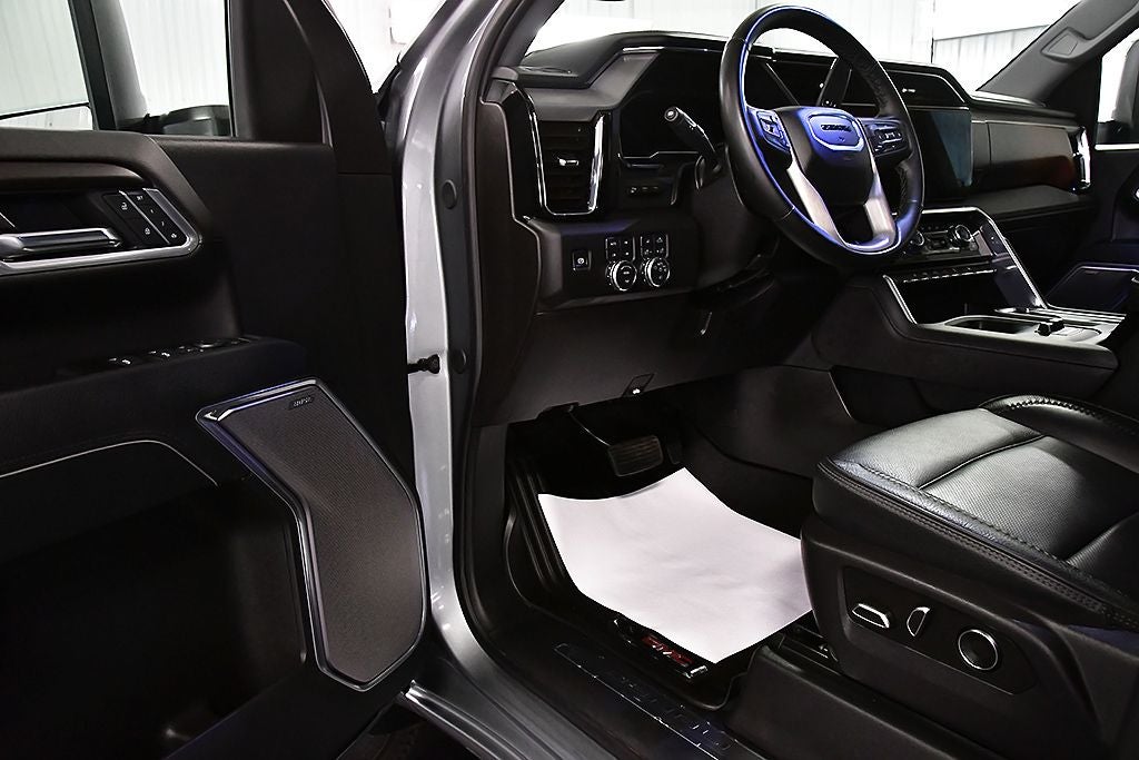 2025 GMC Sierra 3500HD Denali