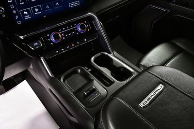 2025 GMC Sierra 3500HD Denali