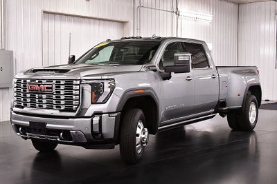 2025 GMC Sierra 3500HD Denali