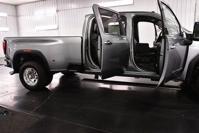 2025 GMC Sierra 3500HD Denali