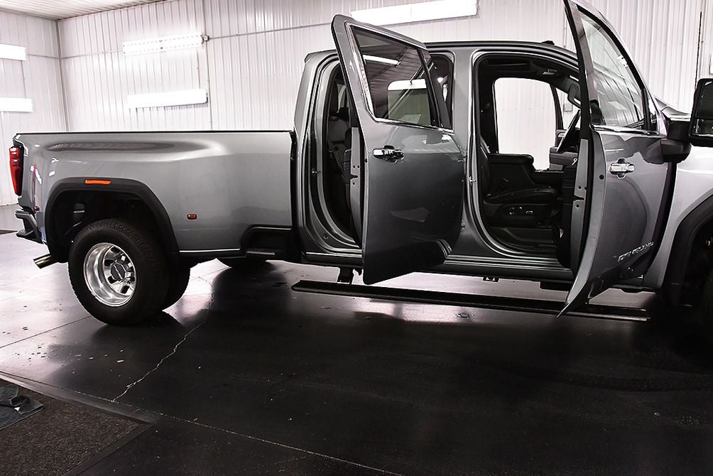 2025 GMC Sierra 3500HD Denali
