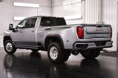 2025 GMC Sierra 3500HD Denali