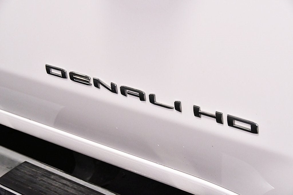 2025 GMC Sierra 3500HD Denali