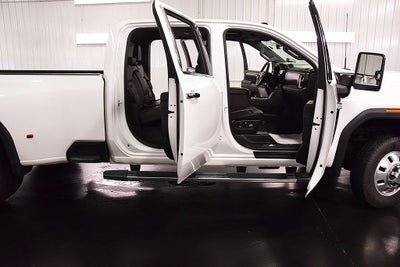2025 GMC Sierra 3500HD Denali