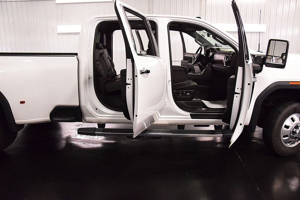 2025 GMC Sierra 3500HD Denali