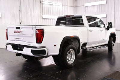 2025 GMC Sierra 3500HD Denali