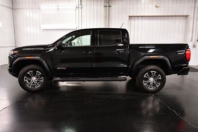 2024 GMC Canyon AT4