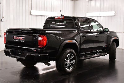 2024 GMC Canyon AT4