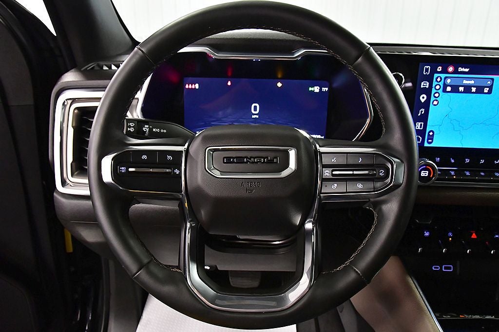 2024 GMC Canyon Denali