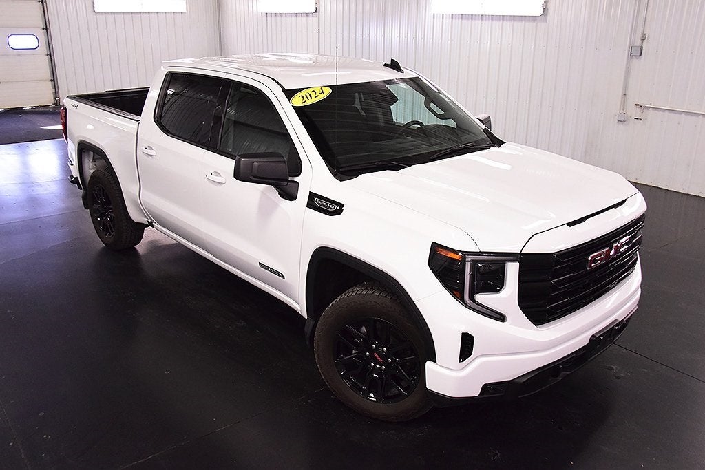 2024 GMC Sierra 1500 Elevation