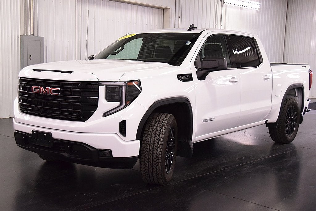 2024 GMC Sierra 1500 Elevation