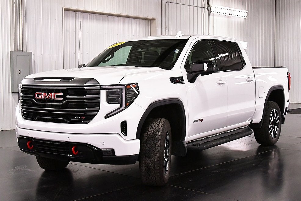 2024 GMC Sierra 1500 AT4