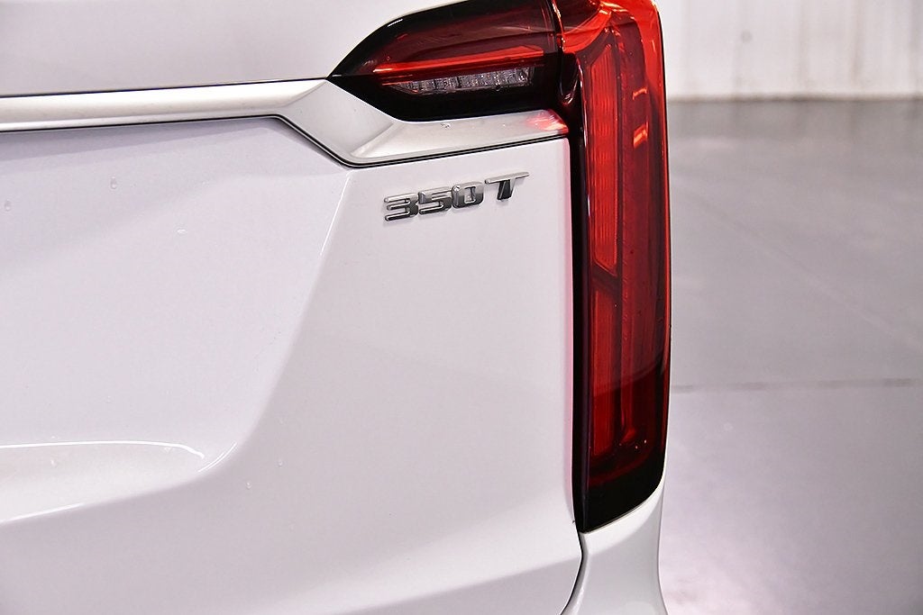 2024 Cadillac XT6 Luxury