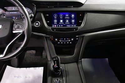 2024 Cadillac XT6 Luxury