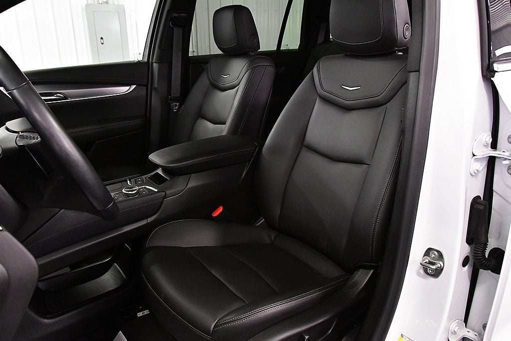 2024 Cadillac XT6 Luxury