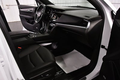 2024 Cadillac XT6 Luxury