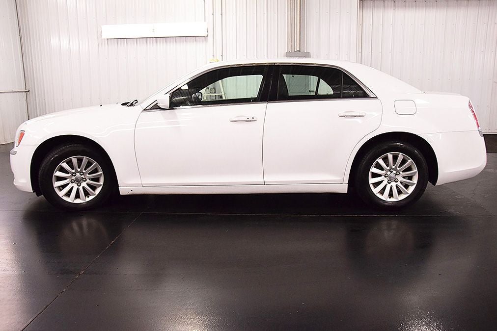 2013 Chrysler 300 Base
