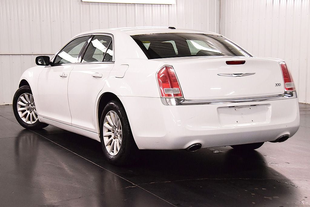 2013 Chrysler 300 Base