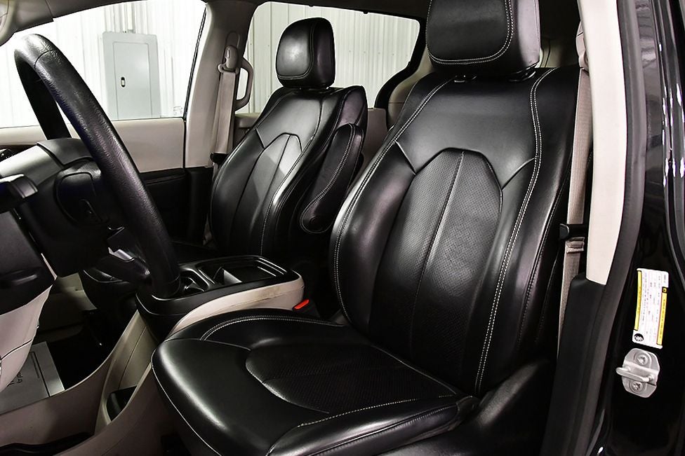 2020 Chrysler Voyager LXI