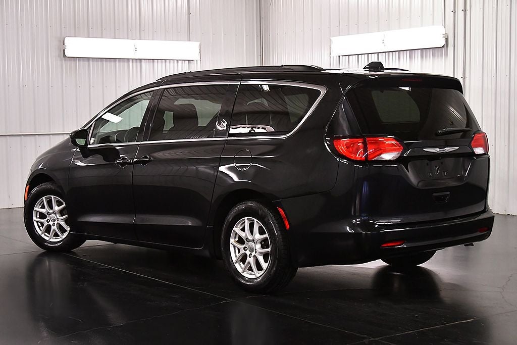 2020 Chrysler Voyager LXI