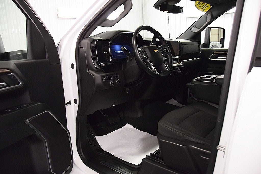 2024 Chevrolet Silverado 2500HD LT