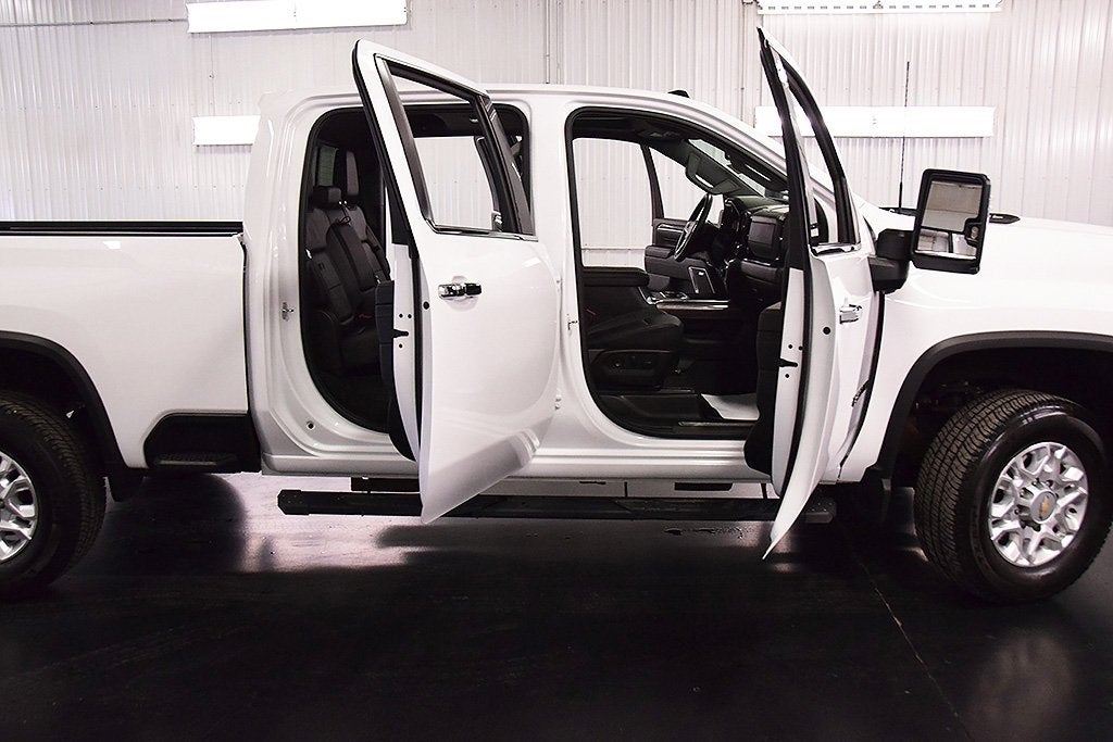 2024 Chevrolet Silverado 2500HD LTZ Dark Essentials