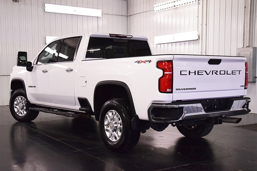 2024 Chevrolet Silverado 2500HD LTZ Dark Essentials