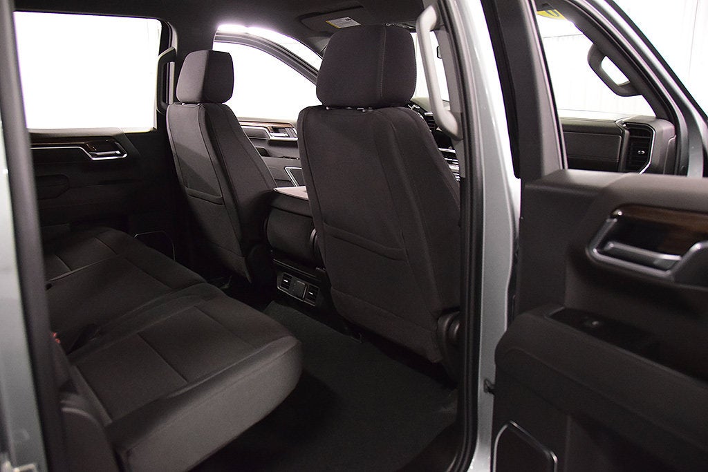 2026 Chevrolet Silverado 1500 LT LT1