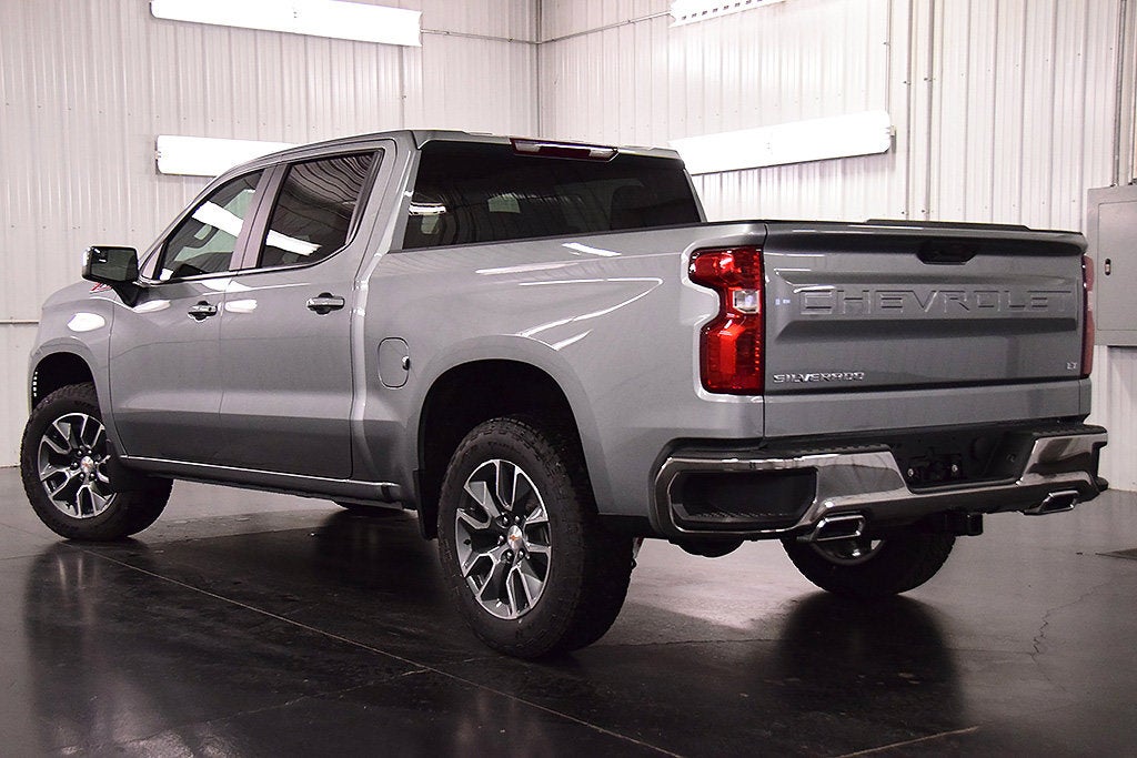 2026 Chevrolet Silverado 1500 LT LT1