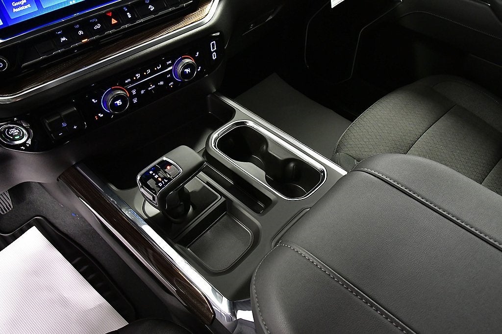 2026 Chevrolet Silverado 1500 RST Dark Essentials