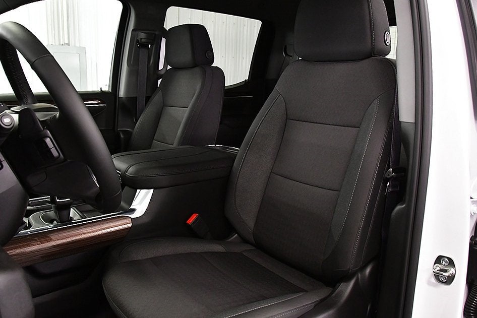 2026 Chevrolet Silverado 1500 RST Dark Essentials