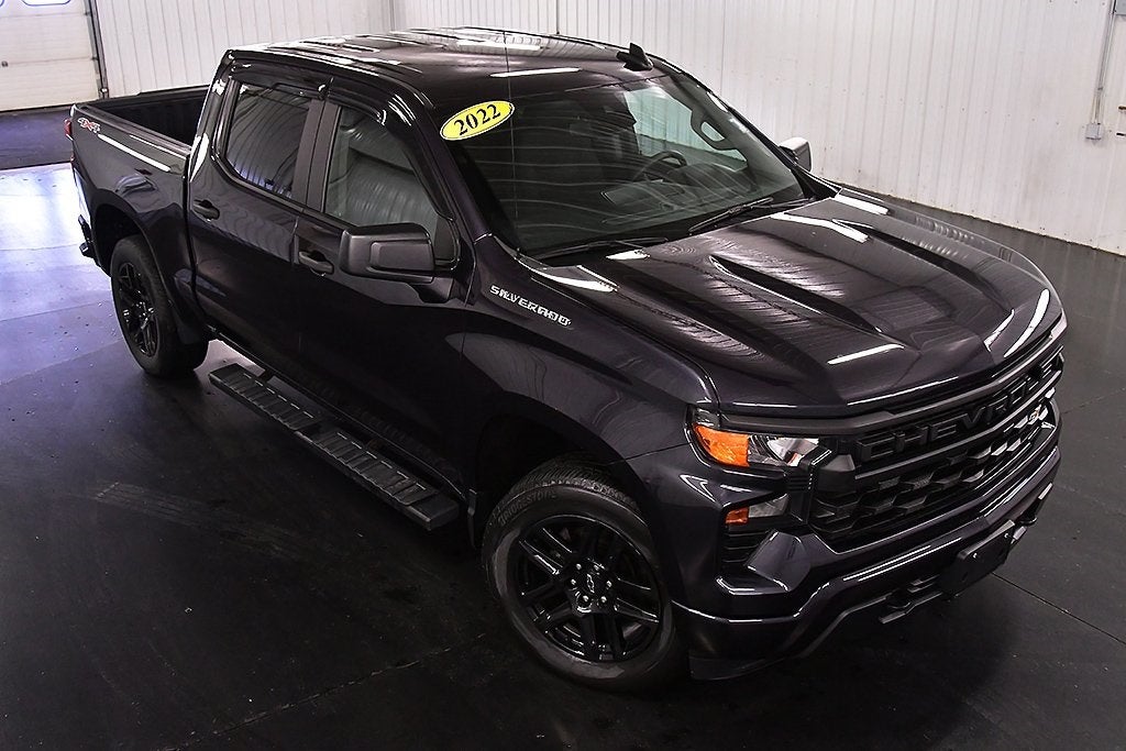 2022 Chevrolet Silverado 1500 Custom