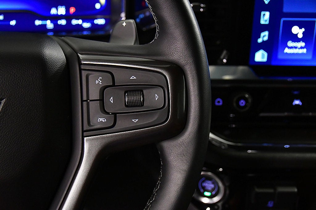 2023 Chevrolet Silverado 1500 High Country Dark Essentials Z71