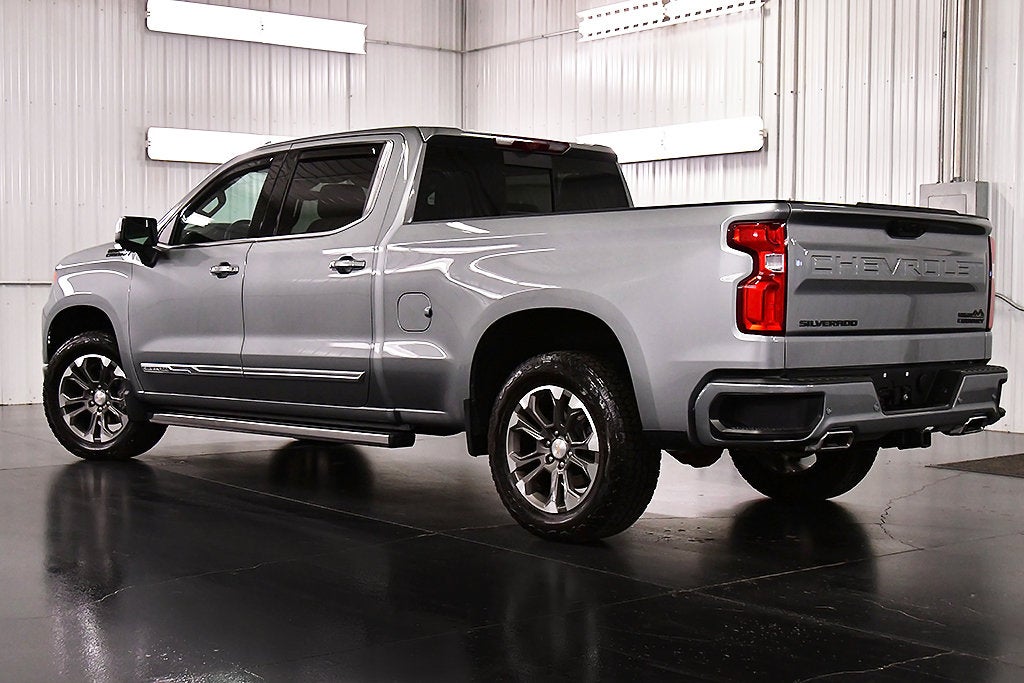 2023 Chevrolet Silverado 1500 High Country Dark Essentials Z71