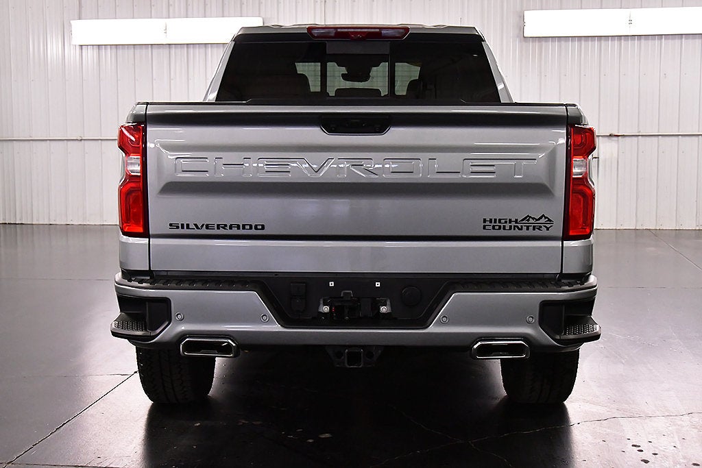 2023 Chevrolet Silverado 1500 High Country Dark Essentials Z71
