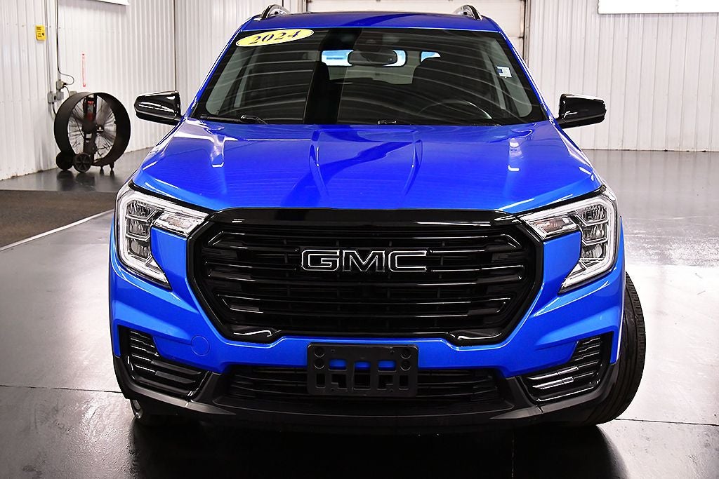 2024 GMC Terrain SLE Elevation Edition