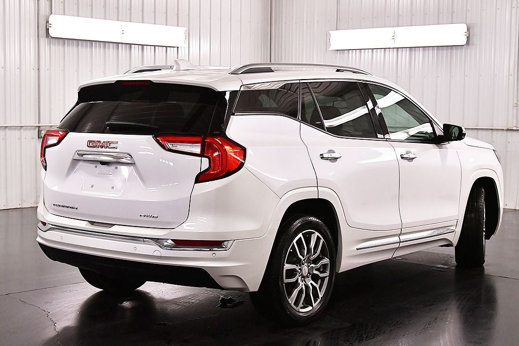 2024 GMC Terrain Denali