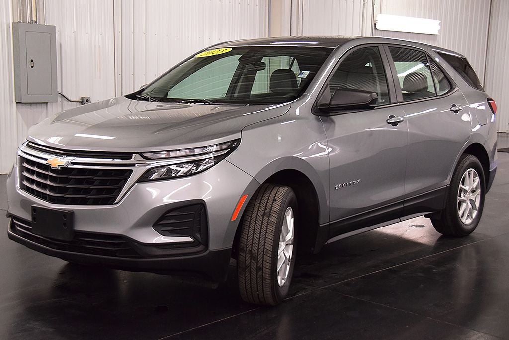 2023 Chevrolet Equinox LS